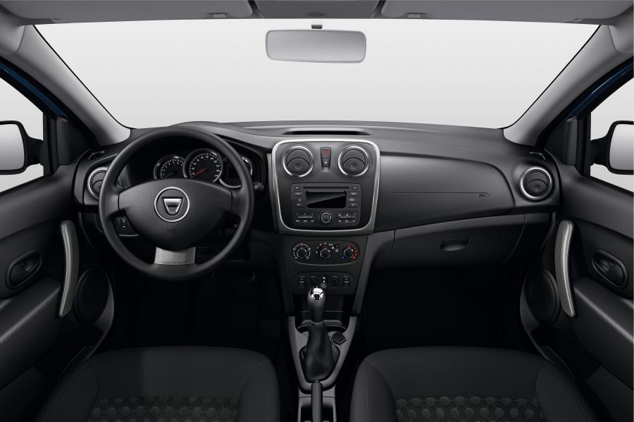  Dacia Logan 2013 года  (фото 6 из 17)